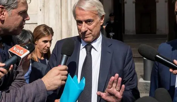 Legge di bilancio: Pisapia da Gentiloni. Bersani: ‘Spero abbiano chiarito qual è maggioranza’