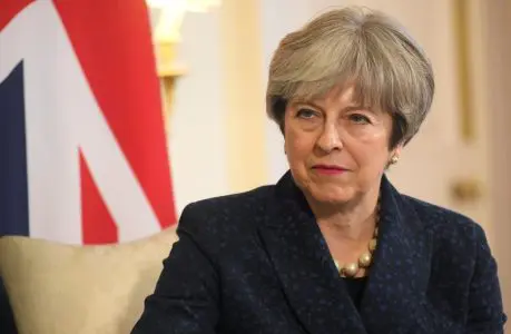 May in tour diplomatico per Brexit