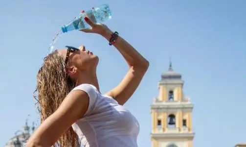 Caldo record: l’Italia divisa tra maltempo e siccità