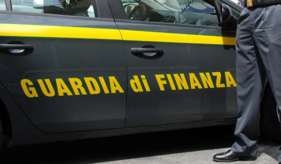 Torino, maxi frode alimentare: sequestrate 10 tonnellate di cibo