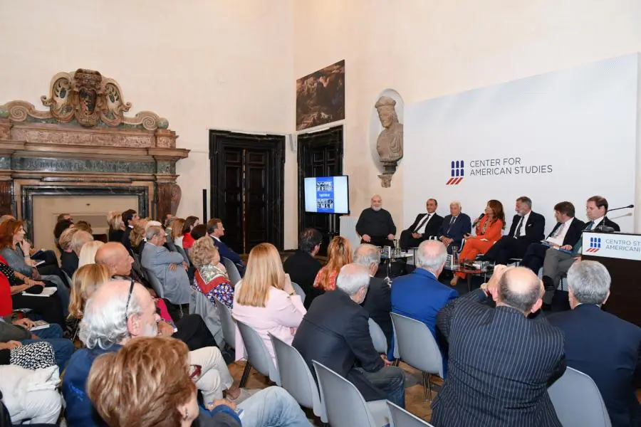 “I segreti delle star”, grande successo per la presentazione del nuovo libro di Cesare Lanza