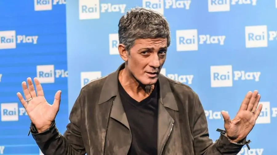 Windtre, on air la nuova campagna con Fiorello