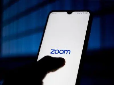 Zoom è stata l’app più scaricata su iPhone nel 2020