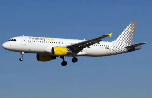 Vueling, venerdì ci sarà lo sciopero degli assistenti di voli e dei piloti