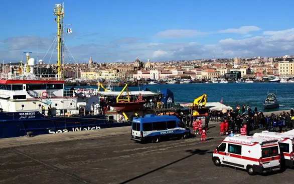 I nostri porti sono in pericolo. Il piano per affondare l’Italia