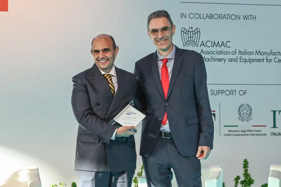 Porcelanosa, premiata per i suoi investimenti in tecnologia ai TecnAwards 2022