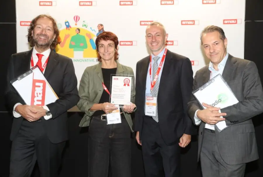 Ponti riceve il Premio Innovazione SMAU per la tracciabilità dell’aceto di mele